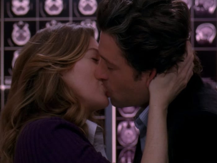 Ellrn Pompeo and Patrick Dempsey on "Grey's Anatomy" season five episode 19.