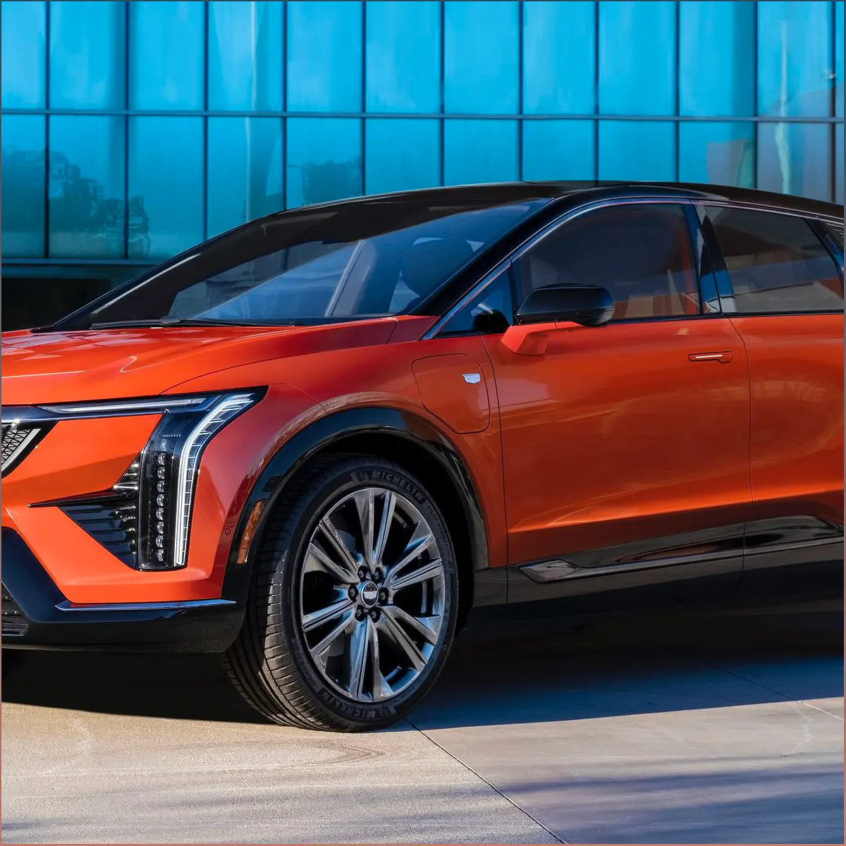 Cadillac Unveils Optiq: A New Entry-Level Electric Vehicle for the US Market - 76741667