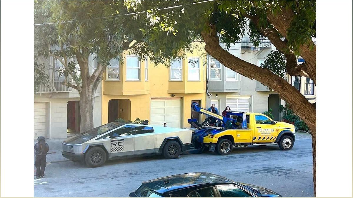 Cybertruck Towed in San Francisco: What's the Real Reason? - 1103236420