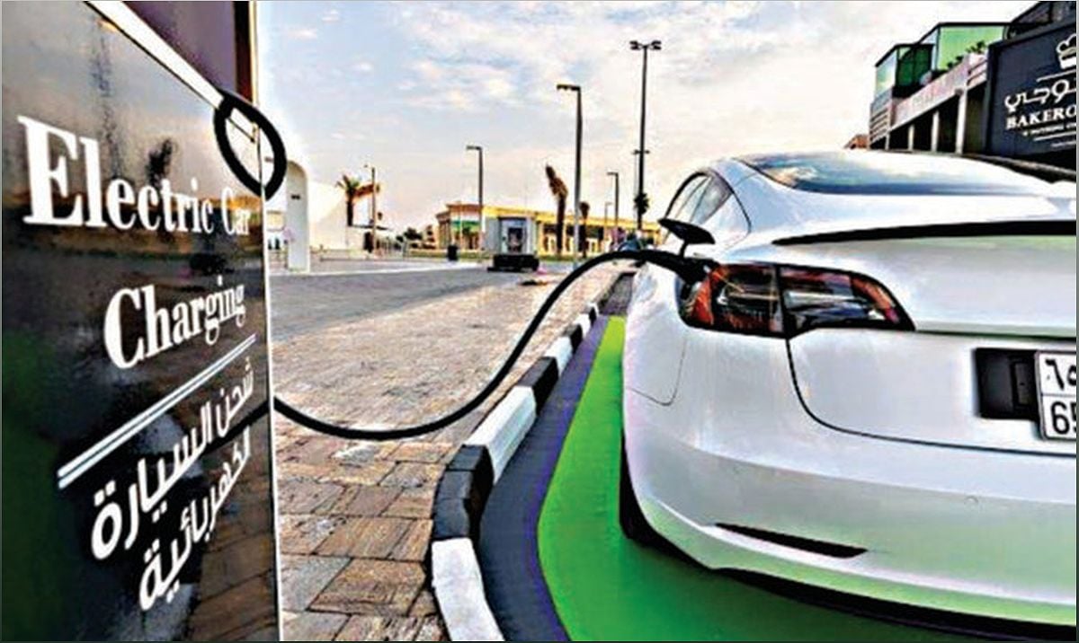 The Key to a Successful Electric Vehicle Transition in Saudi Arabia - -1903447185