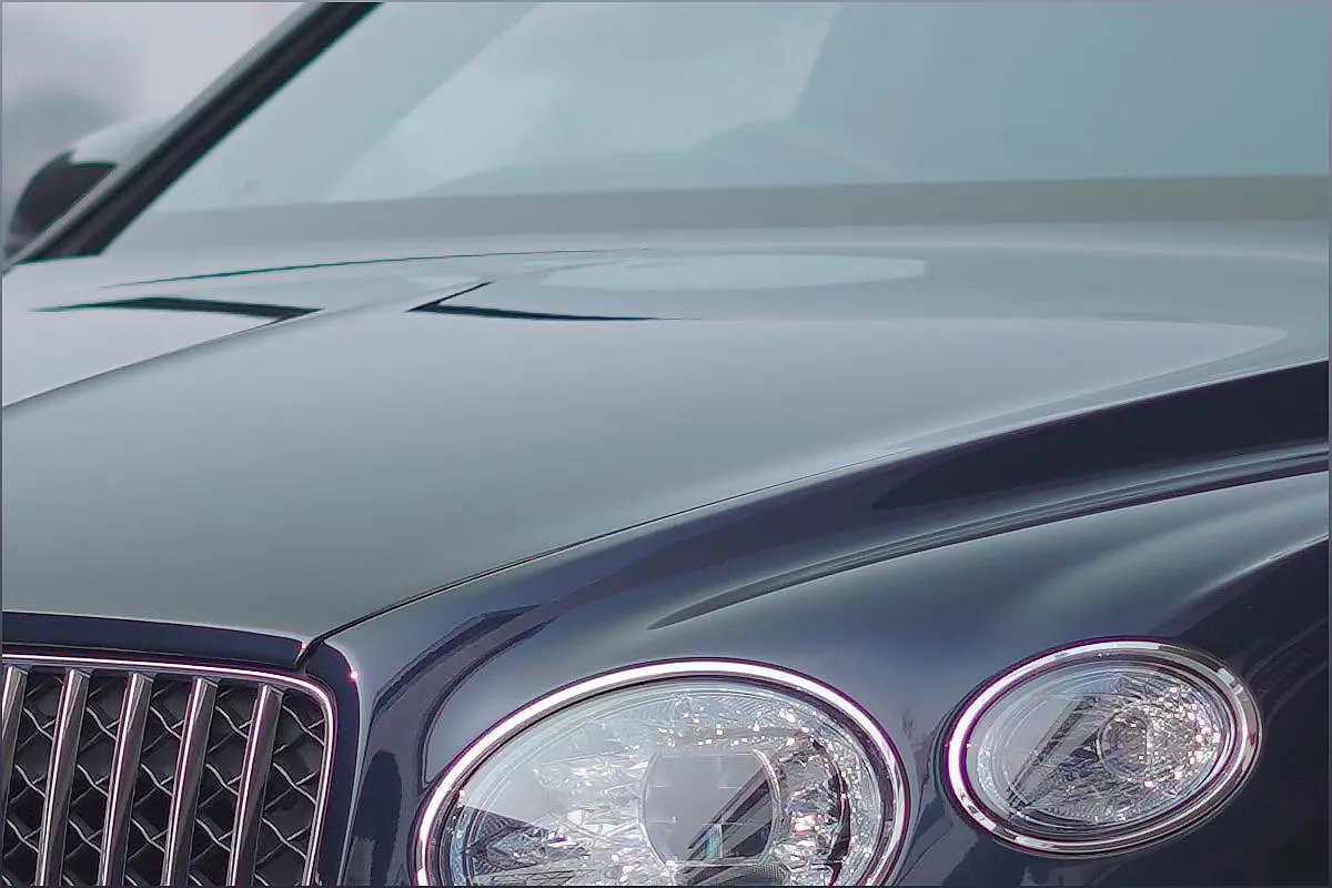 The Ultimate Luxury SUV: Bentley Bentayga EWB Review - 660243437