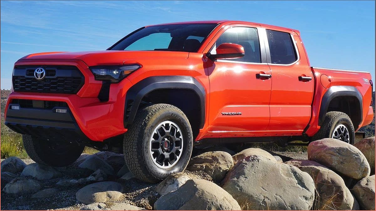 2024 Toyota Tacoma: Redesigned for Success in the Midsize Truck Category - -1700524986