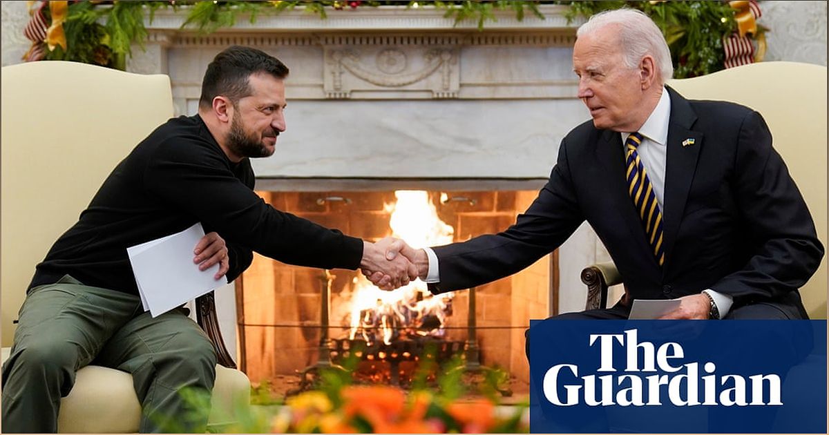 Biden's Immigration Compromise: Balancing Ukraine Aid and Latino Support - -824854022