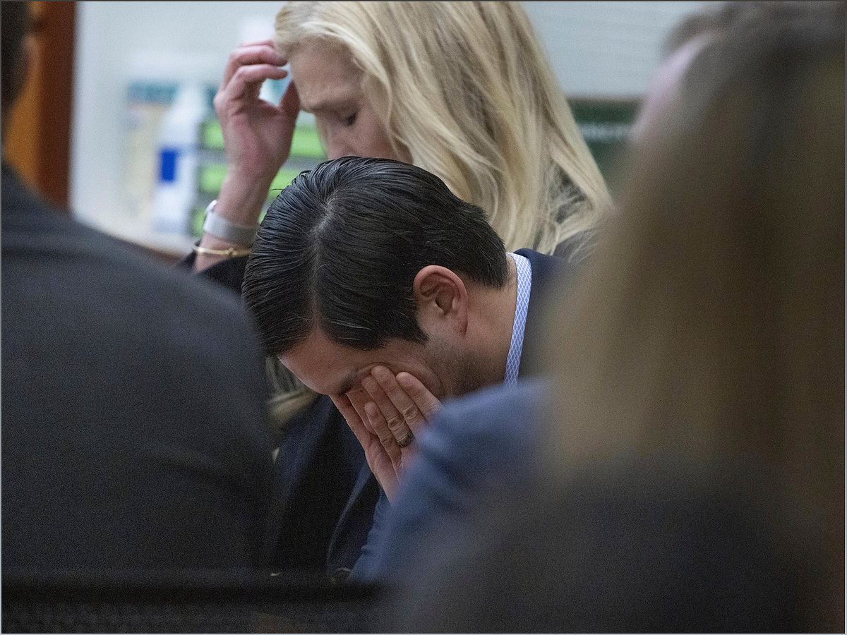 Not Guilty Verdict for Officers in Manuel Ellis Killing: A Controversial Decision - -1222477516