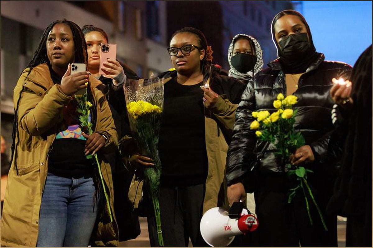 Not Guilty Verdict for Officers in Manuel Ellis Killing: A Controversial Decision - 1743817338