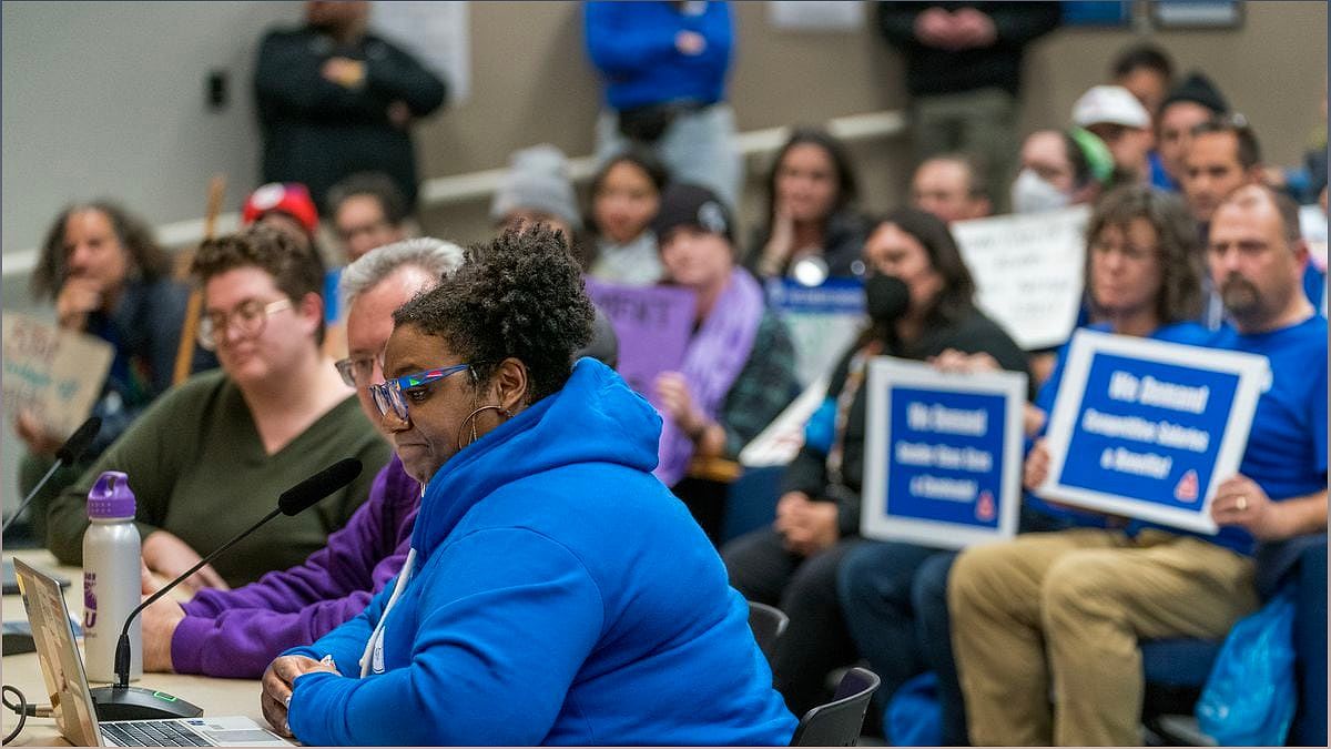 Portland Teachers' Strike Ends: A Closer Look at the Tentative Deal - -1975329805