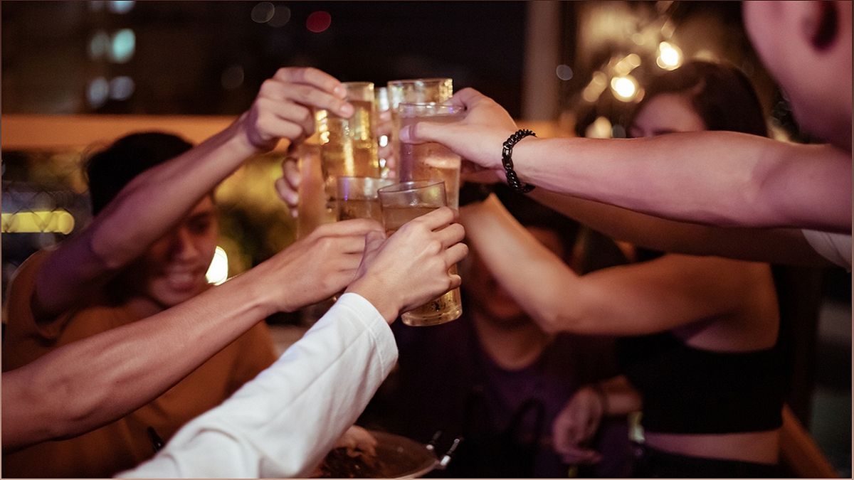 The Impact of Binge-Drinking on Liver Health: A Study Reveals Surprising Findings - 814195162