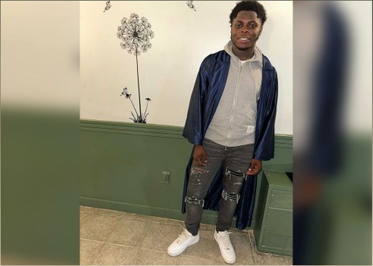 Tragic Christmas: College Freshman Stabbed to Death in New York City - 1787114849