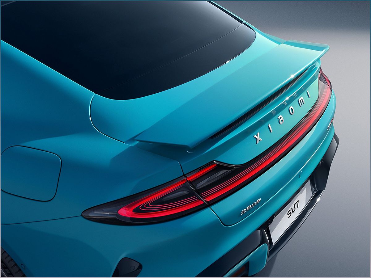 Xiaomi SU7: The Performance Sedan Ready to Take on Tesla Model S - 1237083702